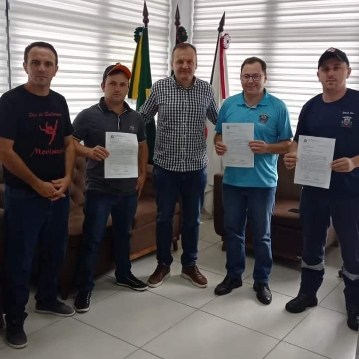 Emenda de R$100.000,00 é entregue ao Executivo